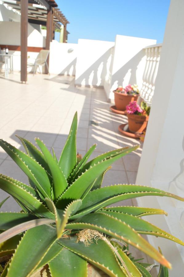 Kapparis Penthouse Apartment Паралимни Екстериор снимка